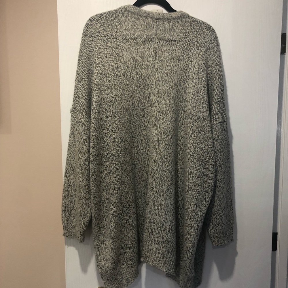 Oversized grey sweater